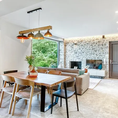 빌라 Barocco Corfu Kamara (Corfu)