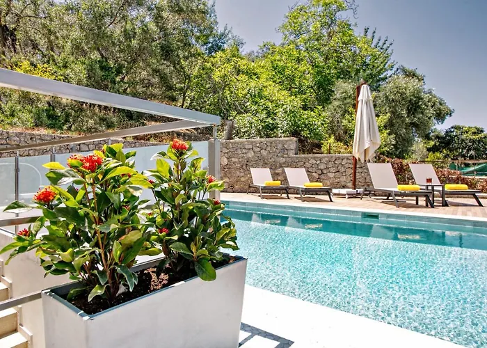 Barocco Corfu Villa *